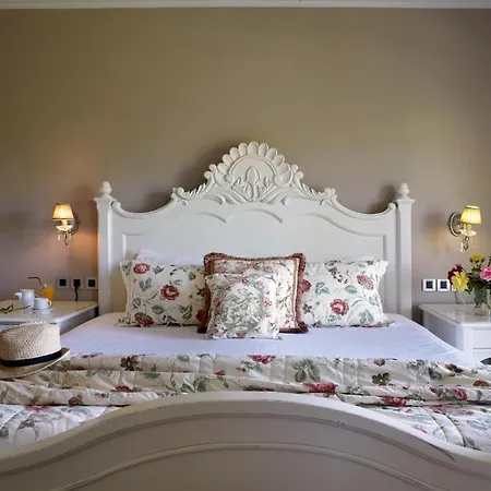 Отель Thalassa Boutique - Adults Only 4*